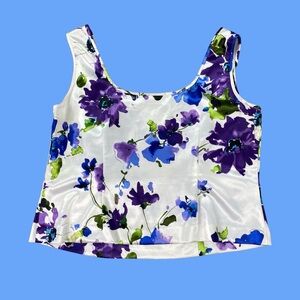 Woman’s Draper’s & Damon’s floral cropped sleeveless top size 2X
